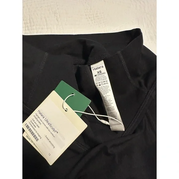 Halara UltraScuplt SoCinched High waist Butt Lift Tummy control shorts NWT - Picture 11 of 11